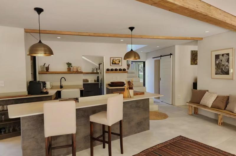 4 Bedroom Property for Sale in Keurboomstrand Western Cape